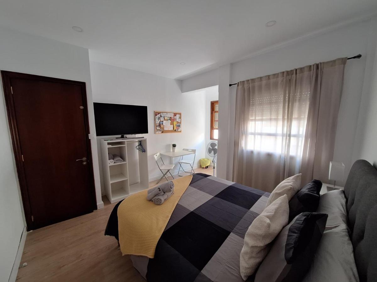 Habitacion Con Bano Privado En Un Piso Con Familia Santa Cruz de la Palma  Exterior photo